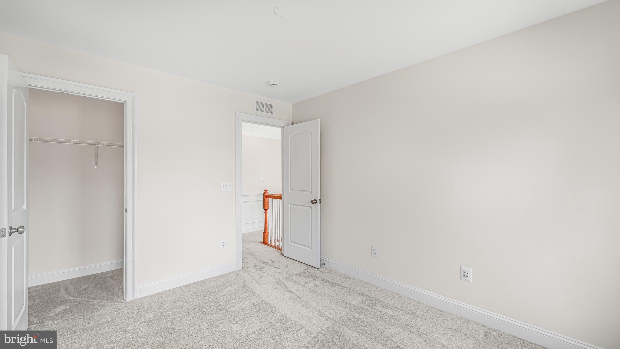 LIBERTY MANOR - Residential