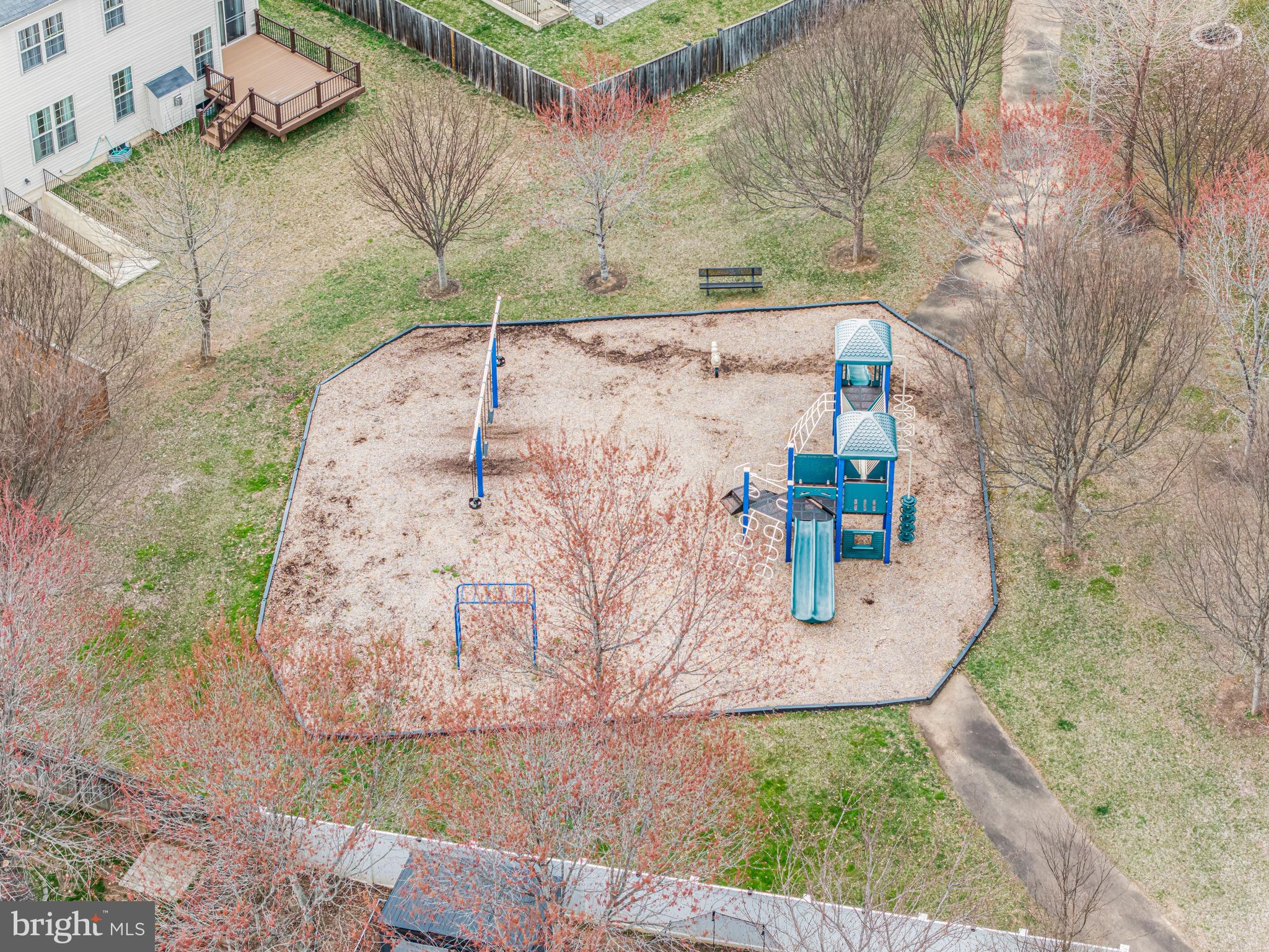 LIBERTY MANOR - Residential