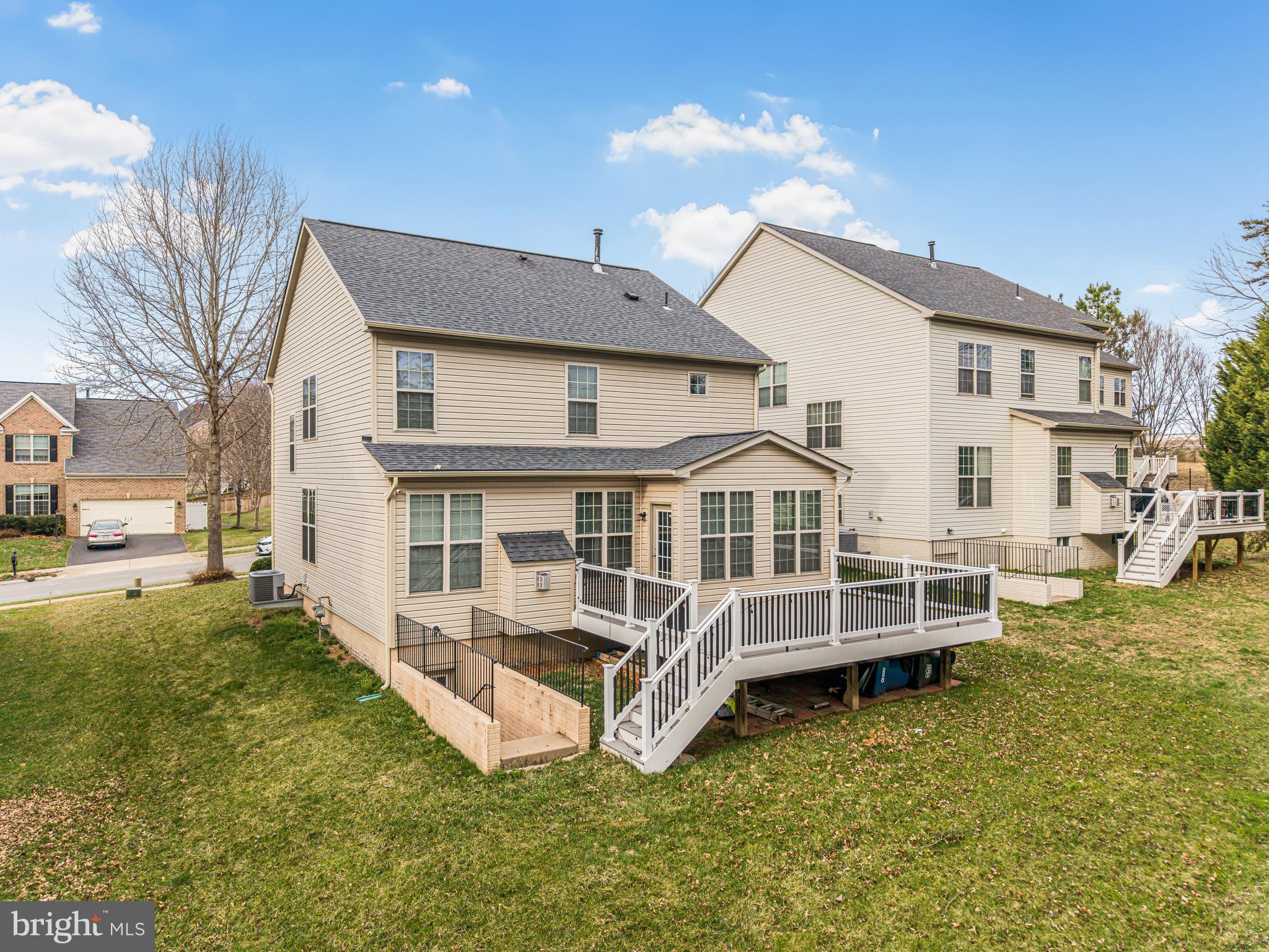 LIBERTY MANOR - Residential