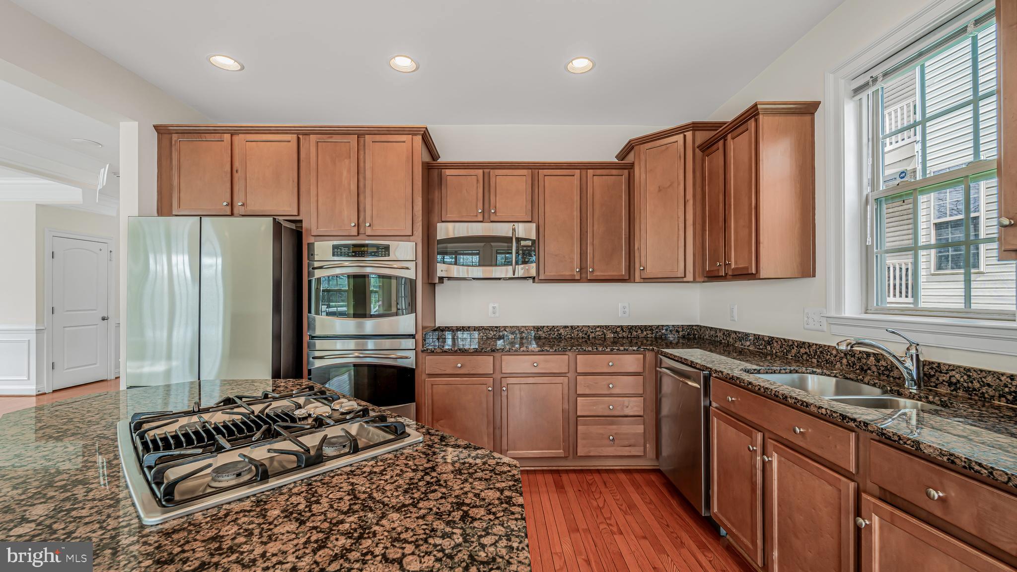 LIBERTY MANOR - Residential