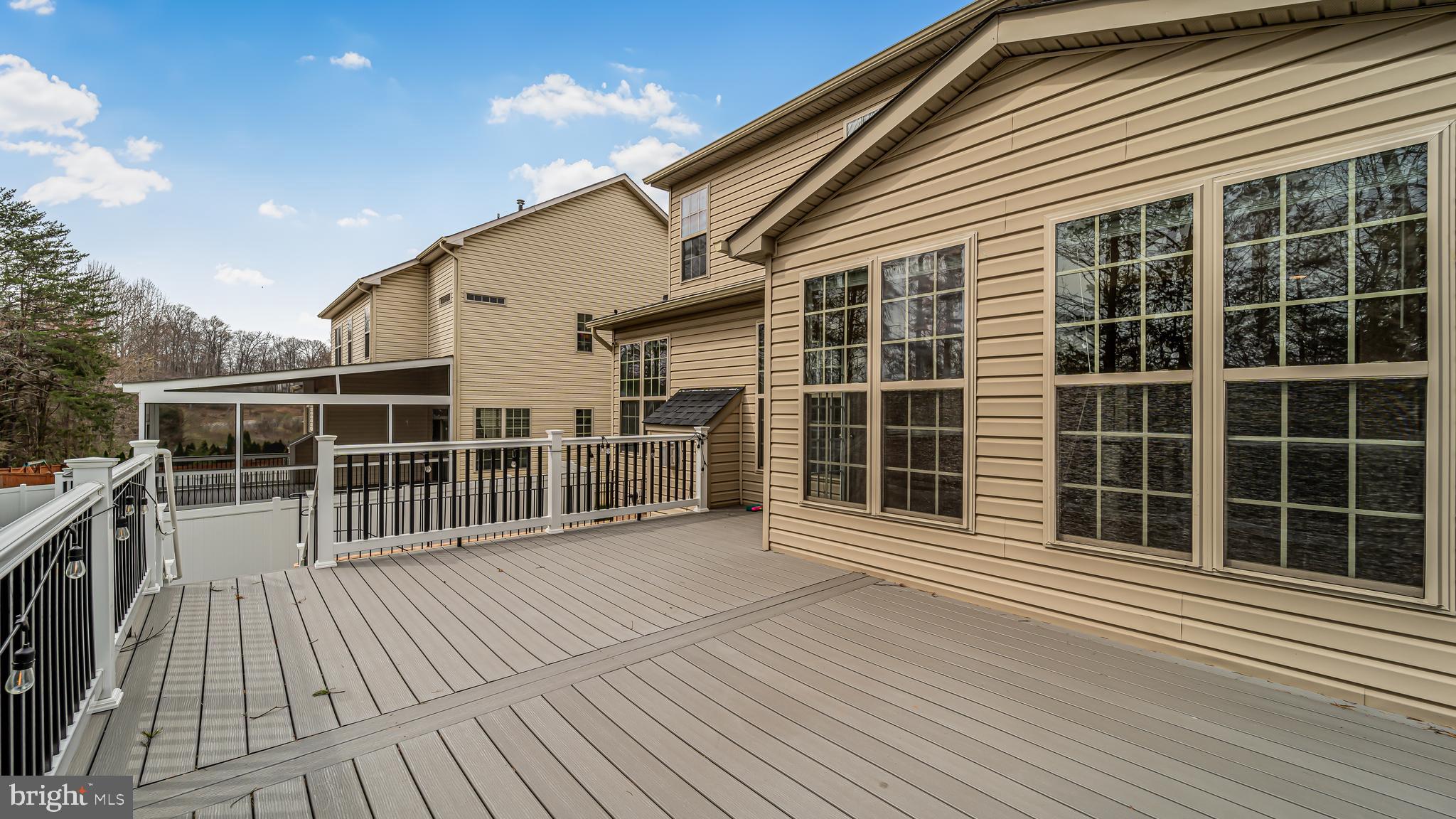 LIBERTY MANOR - Residential