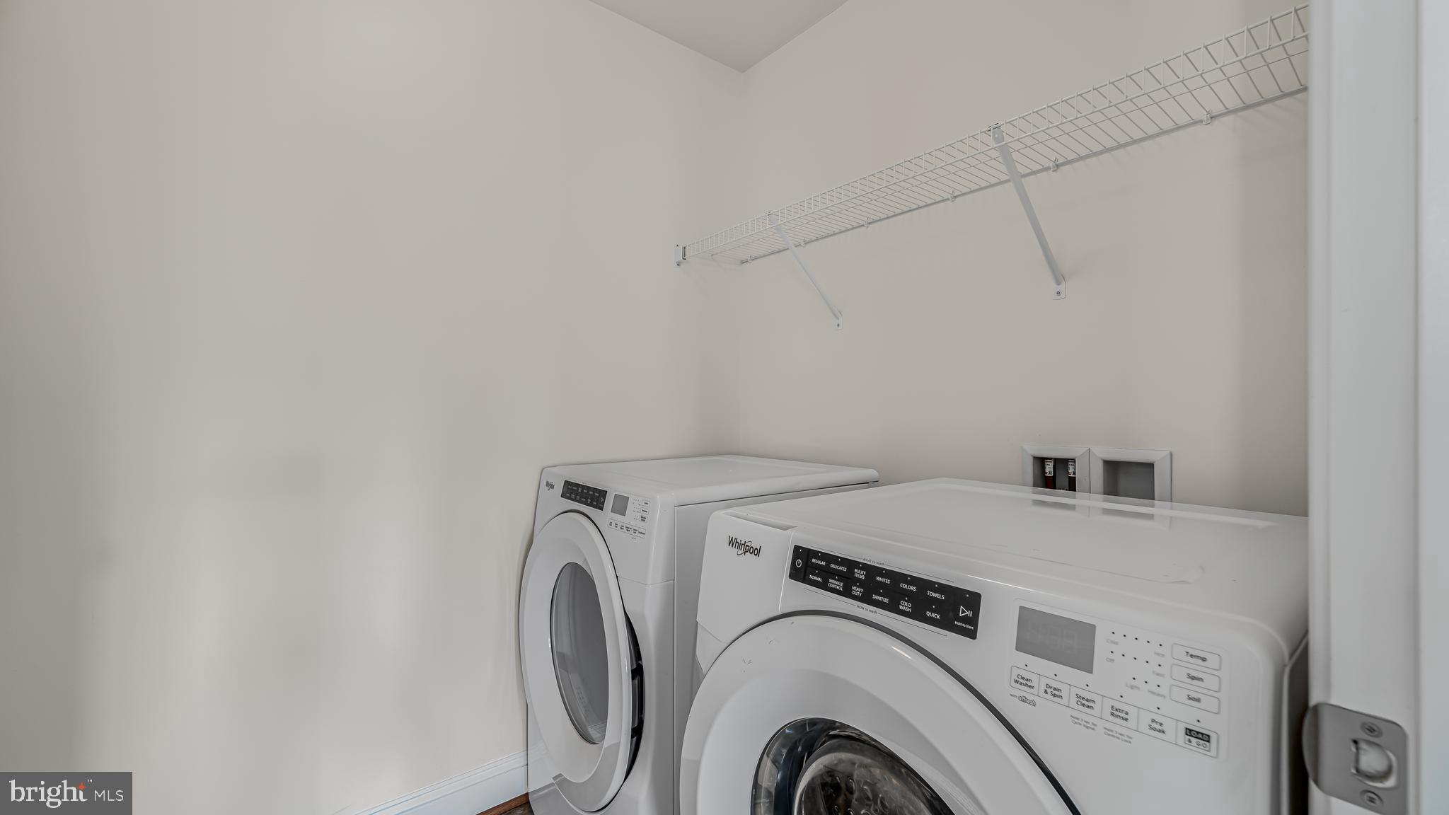 LIBERTY MANOR - Residential