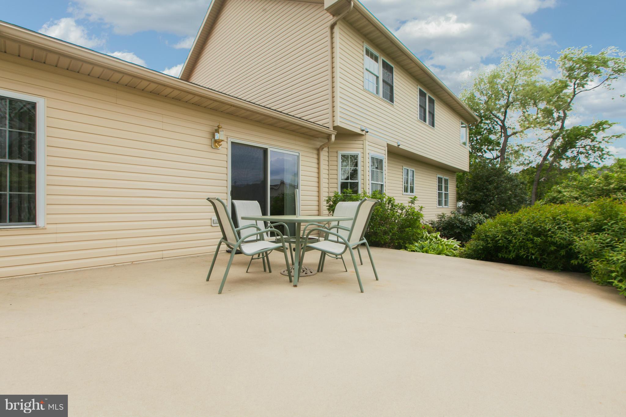 VAN LEAR - Residential