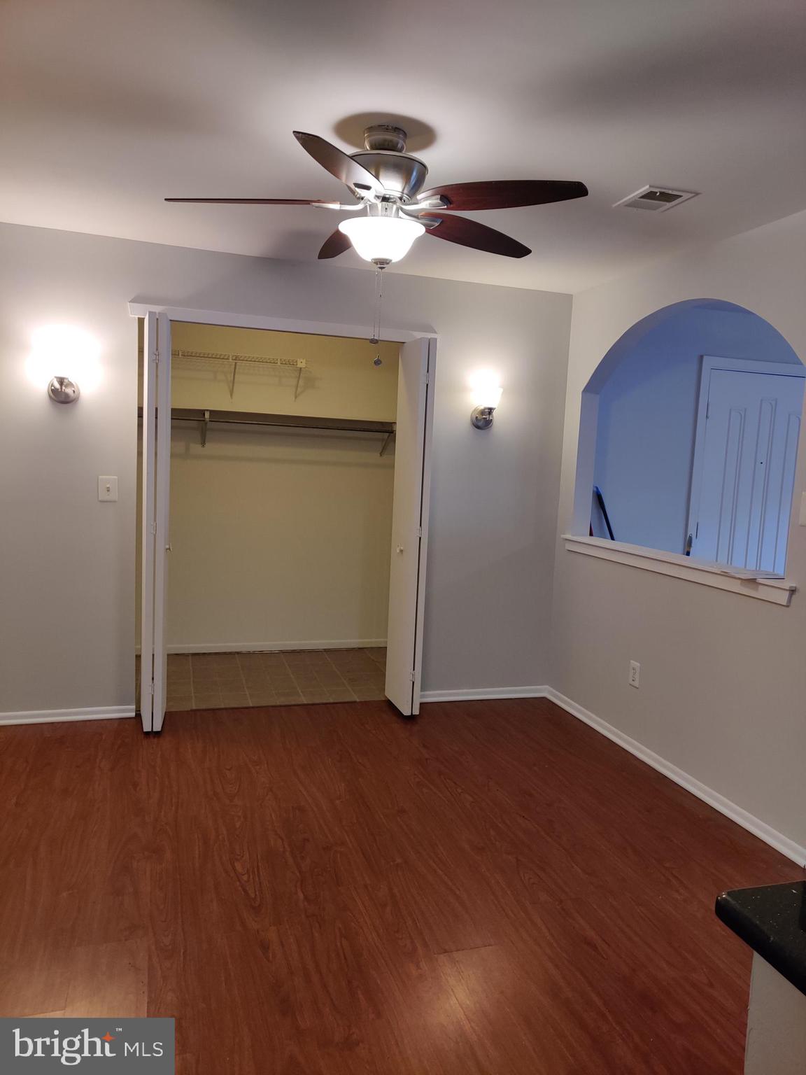 FOUNTAIN POINTE - Residential