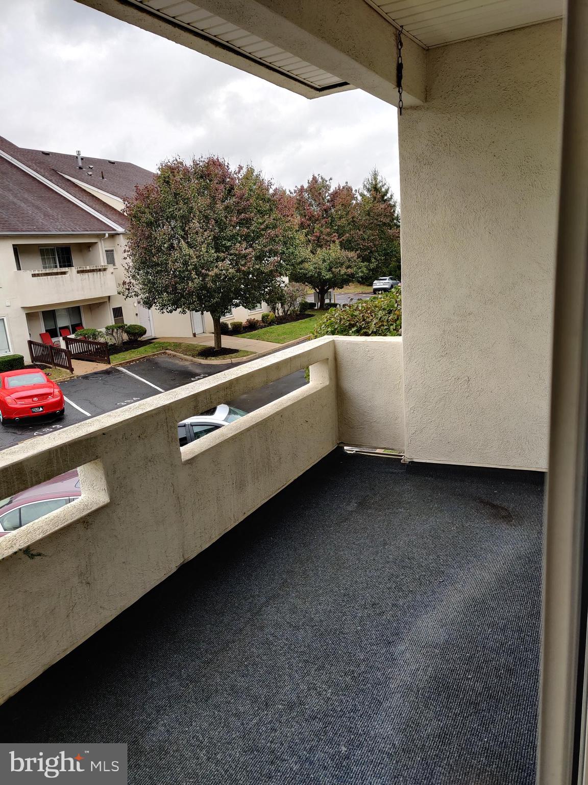 FOUNTAIN POINTE - Residential