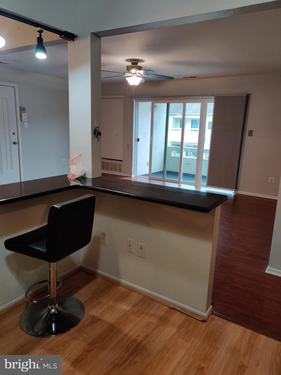 FOUNTAIN POINTE - Residential