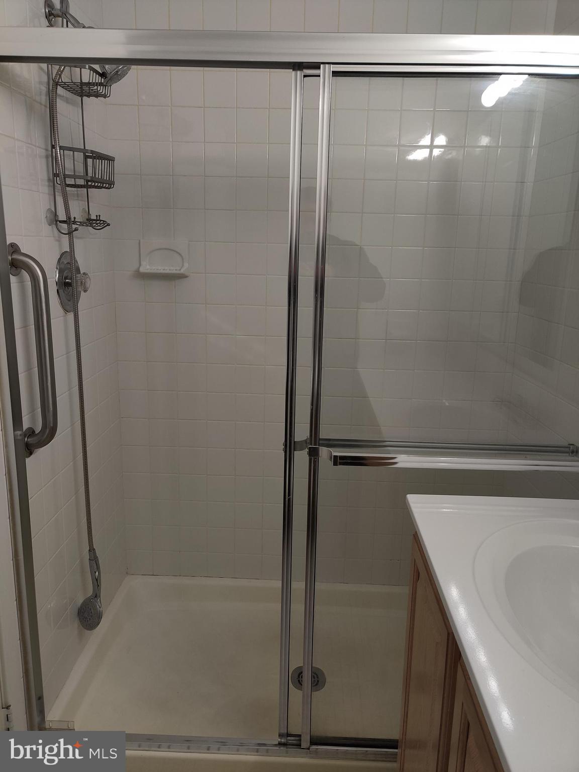 FOUNTAIN POINTE - Residential