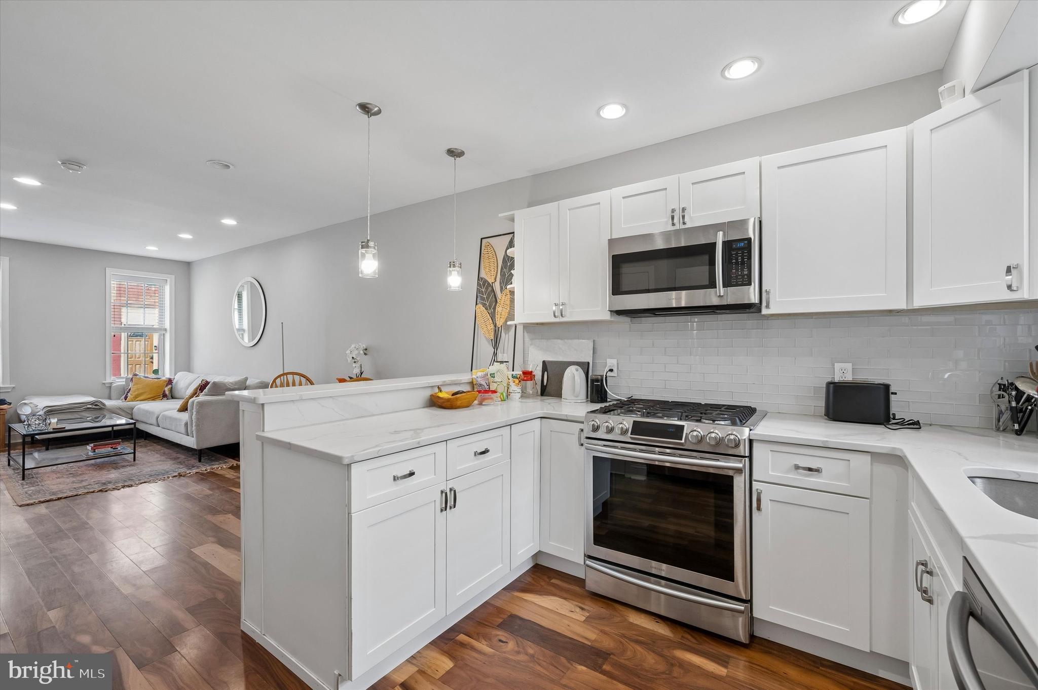 GRADUATE HOSPITAL - Residential