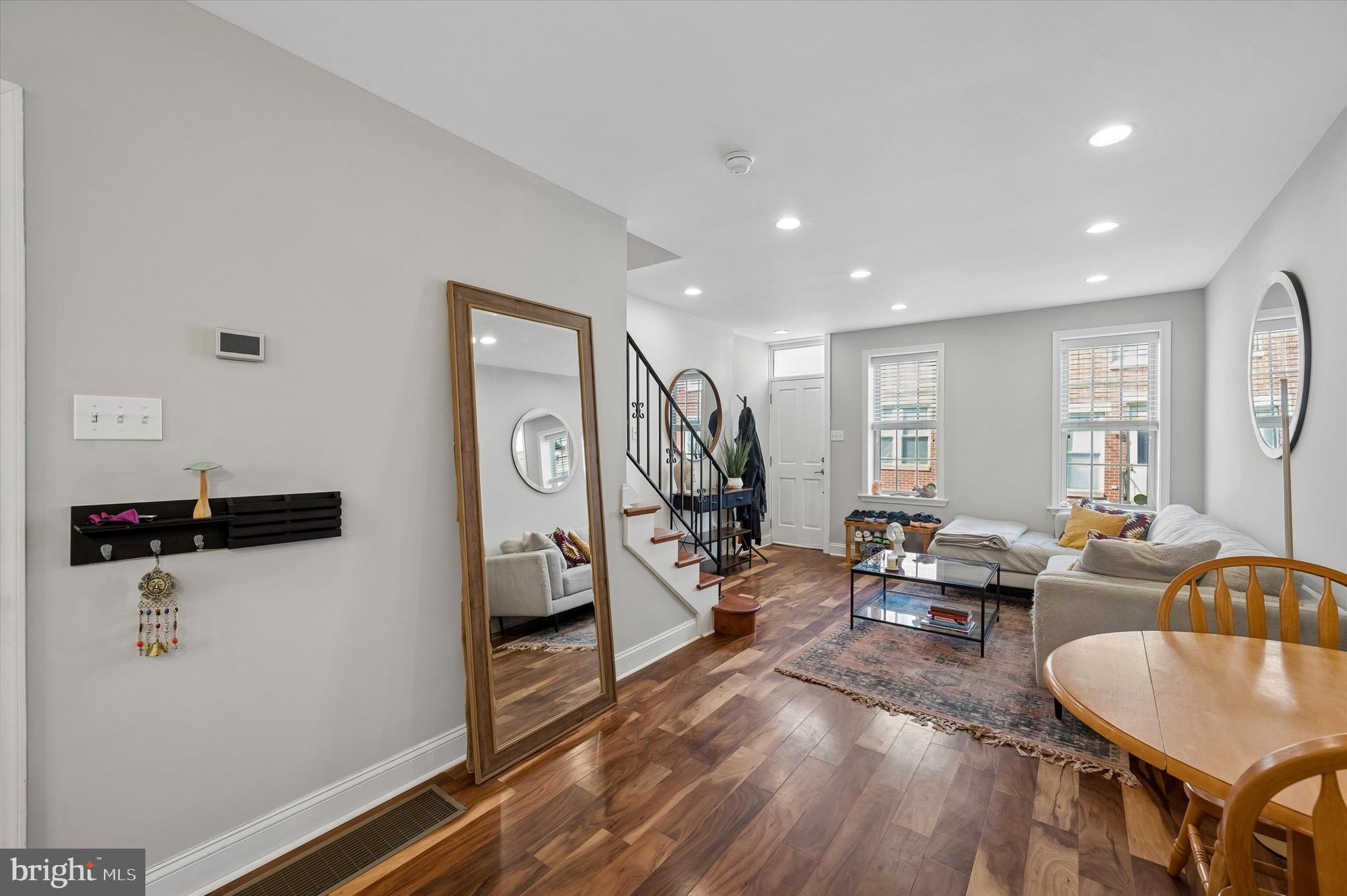 GRADUATE HOSPITAL - Residential