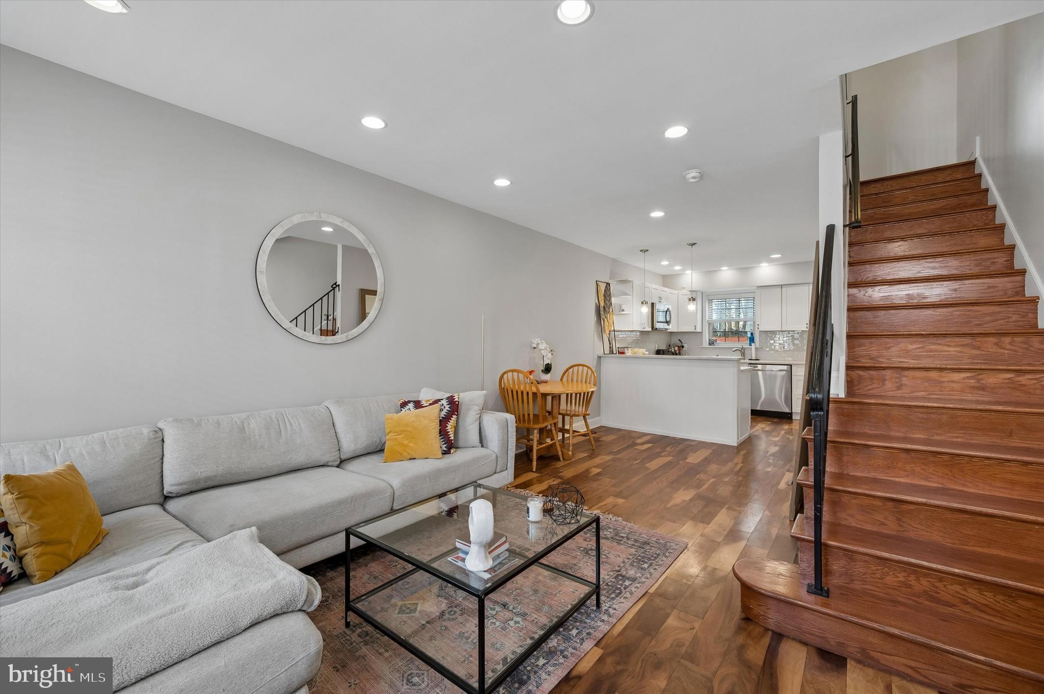 GRADUATE HOSPITAL - Residential