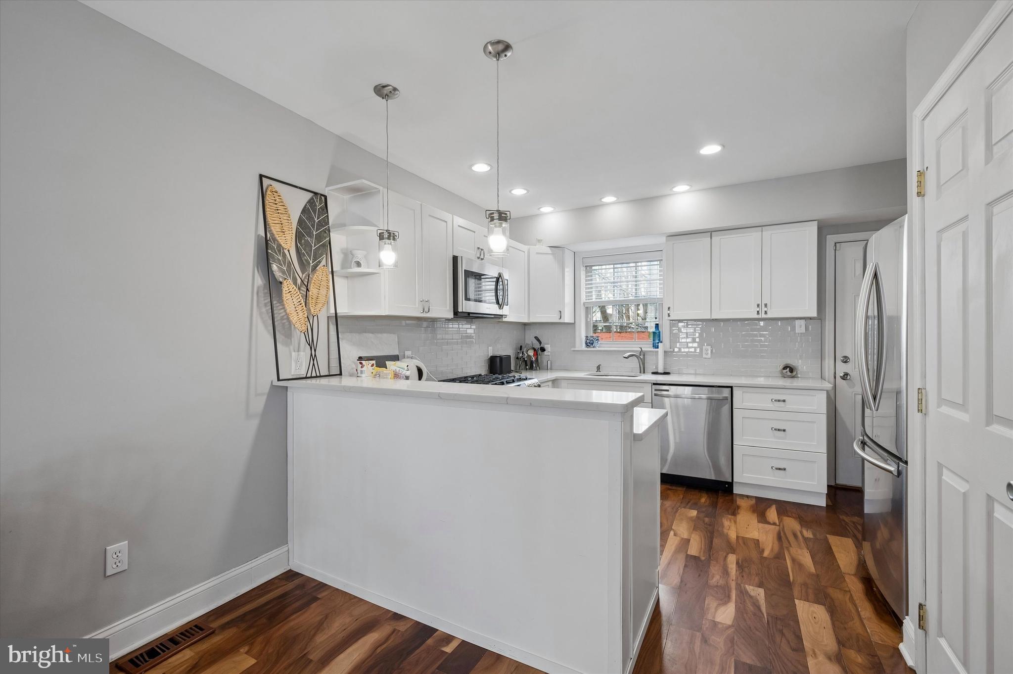 GRADUATE HOSPITAL - Residential