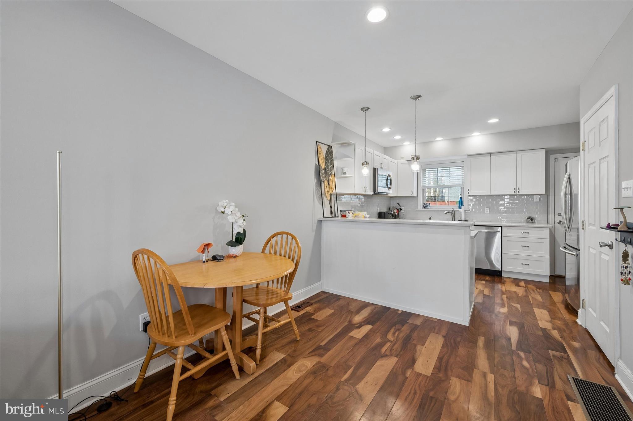 GRADUATE HOSPITAL - Residential