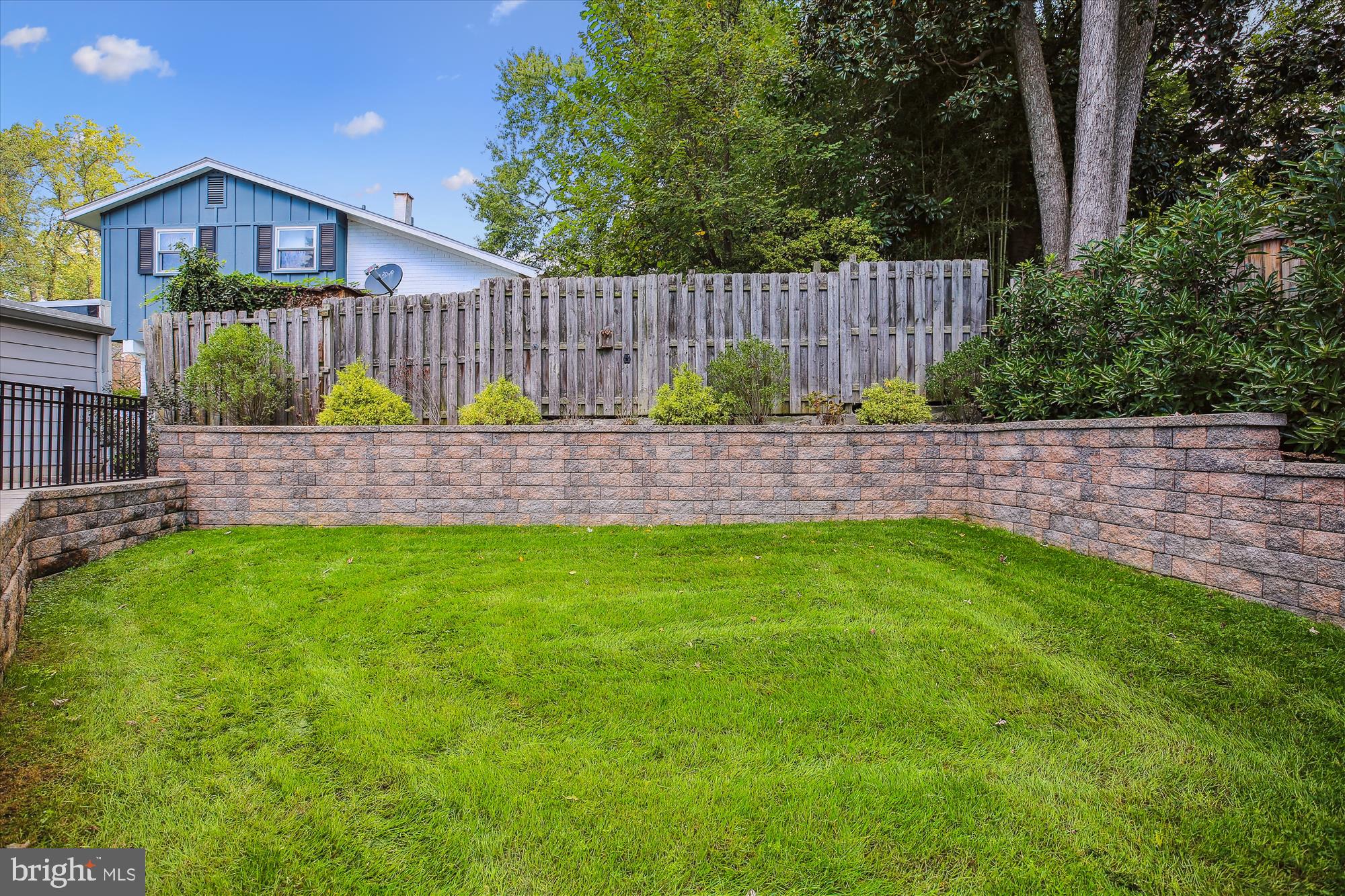 KENSINGTON KNOLLS - Residential