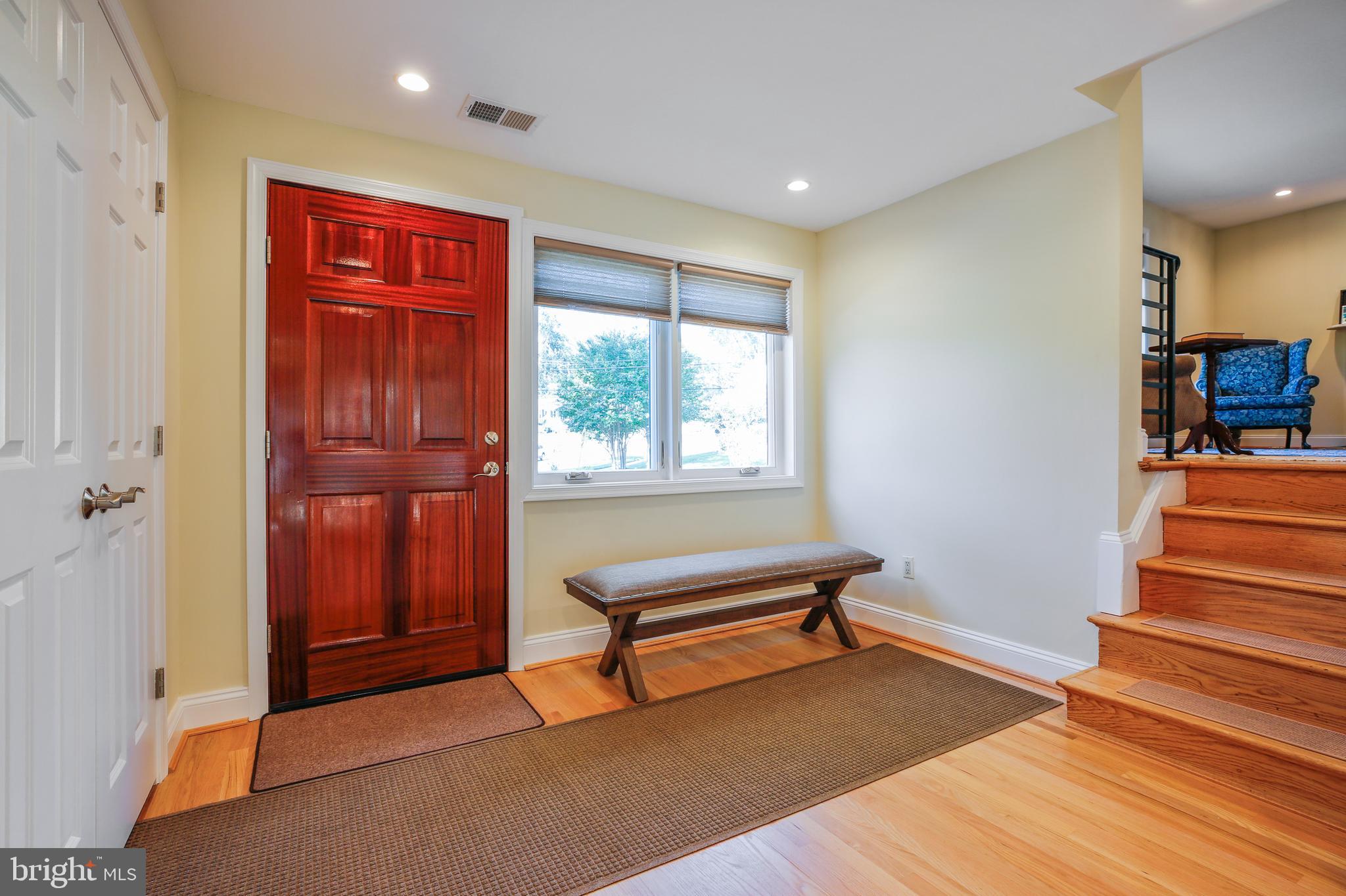 KENSINGTON KNOLLS - Residential