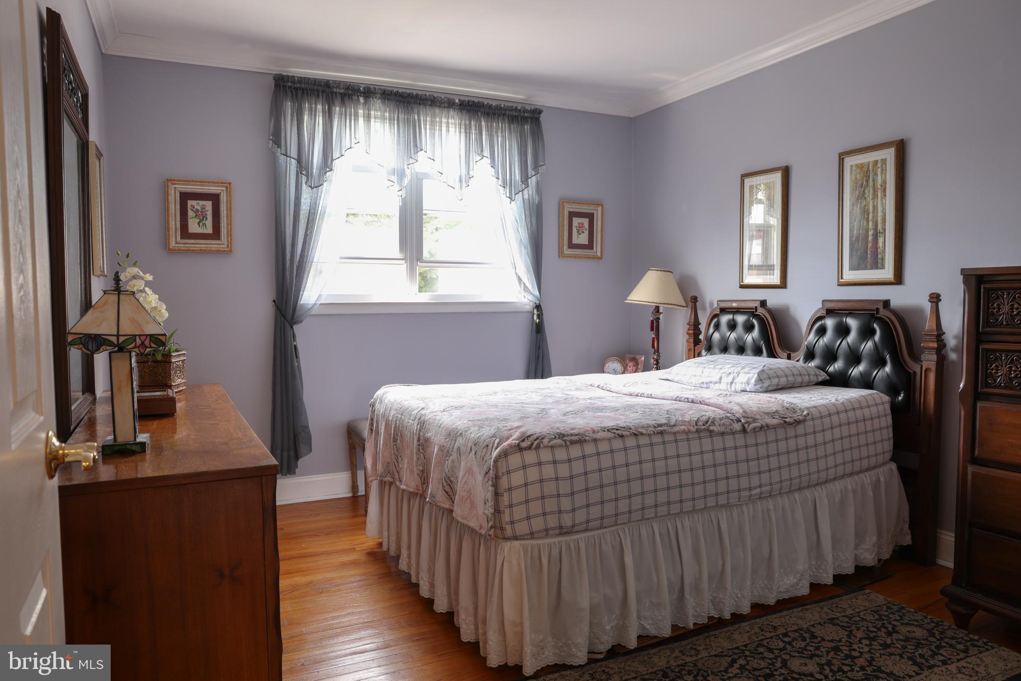 BUSTLETON - Residential