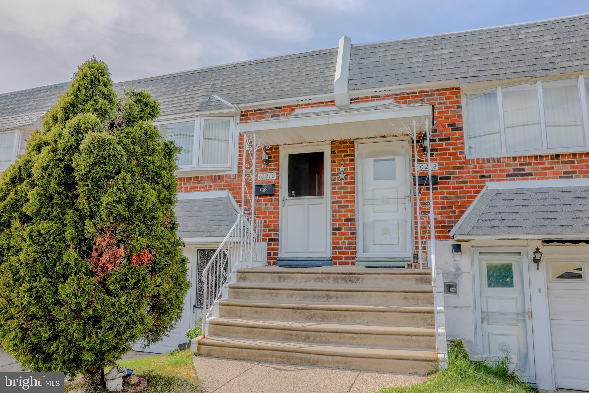 BUSTLETON - Residential