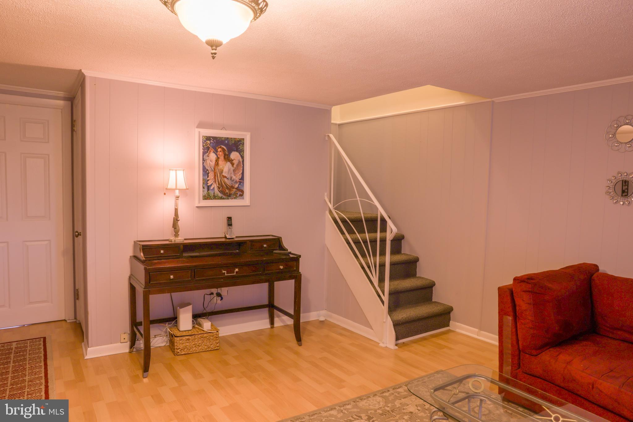 BUSTLETON - Residential