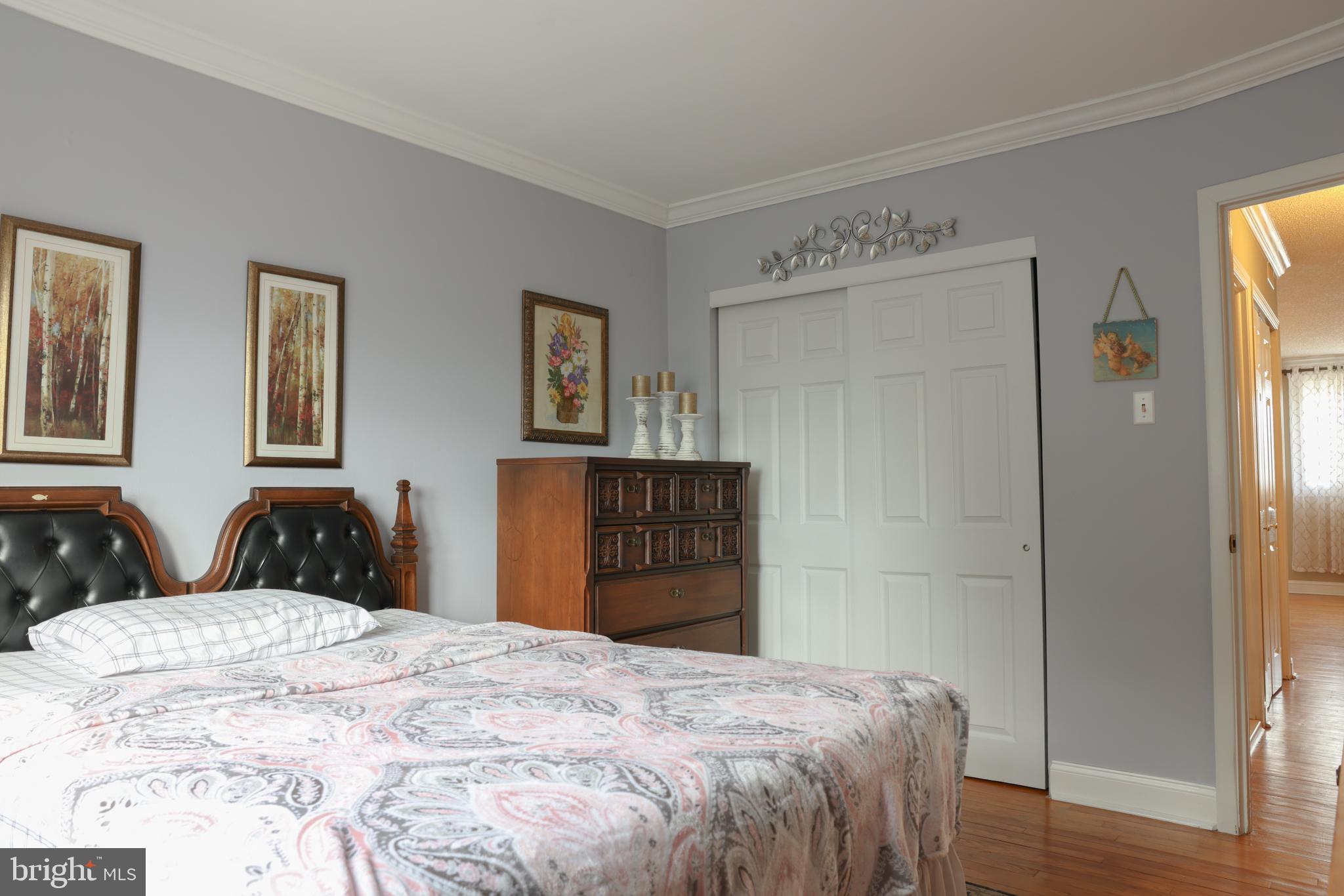 BUSTLETON - Residential