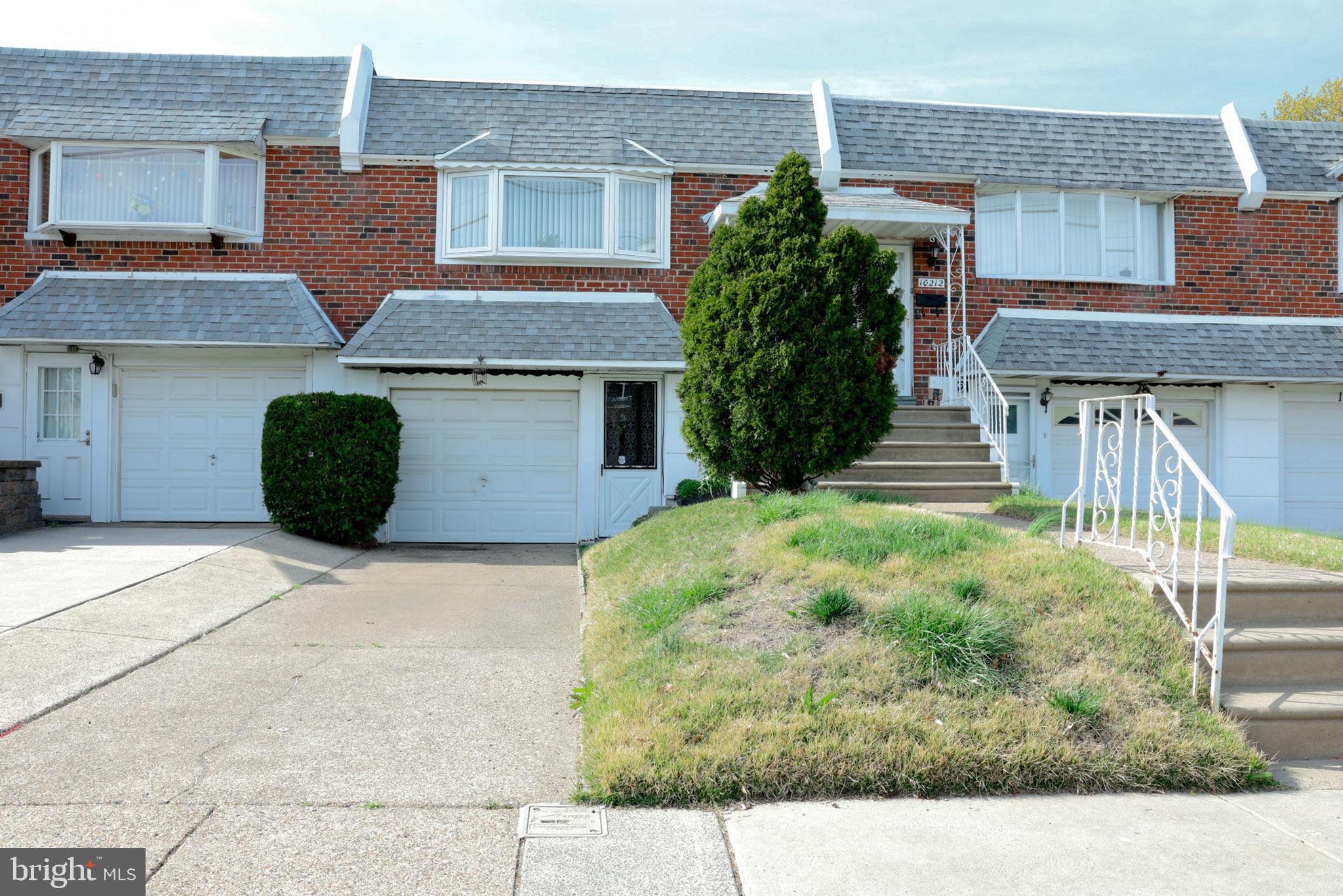 BUSTLETON - Residential