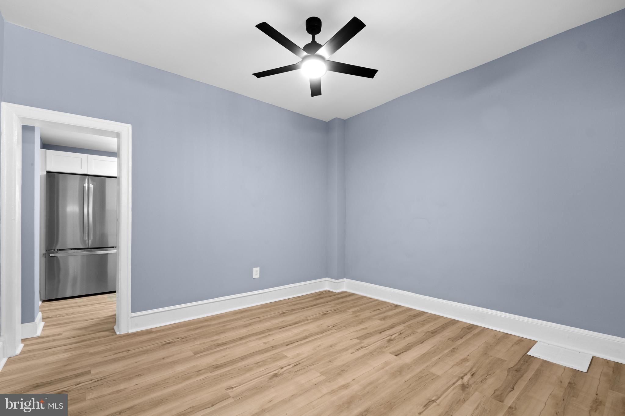 PORT RICHMOND - Residential