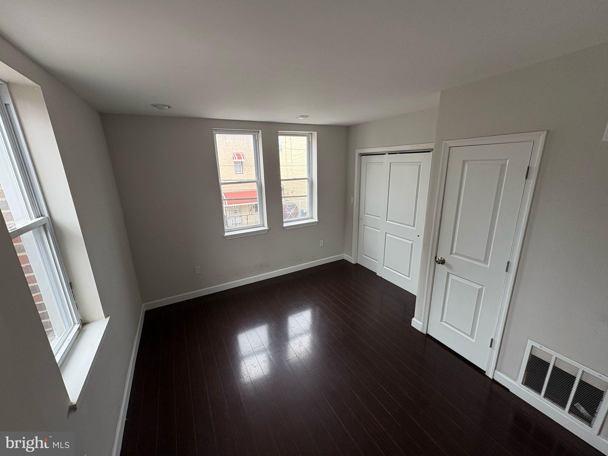 WEST KENSINGTON - Residential Lease