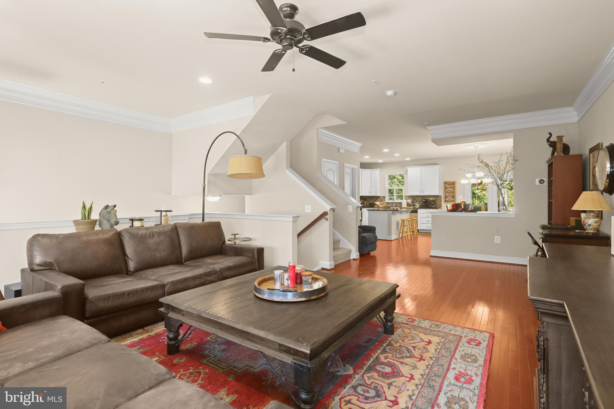 RIVERWALK - Residential