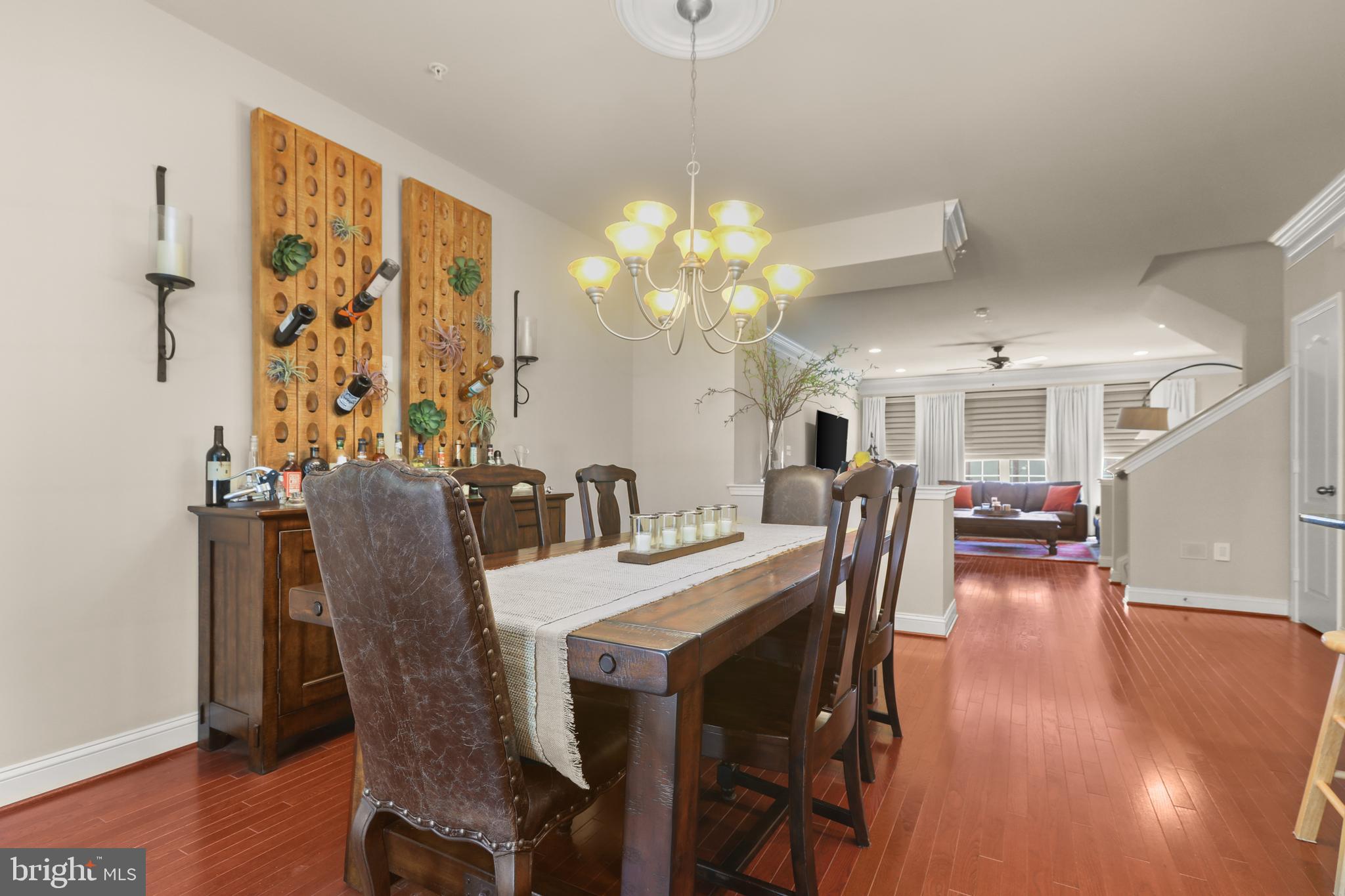 RIVERWALK - Residential