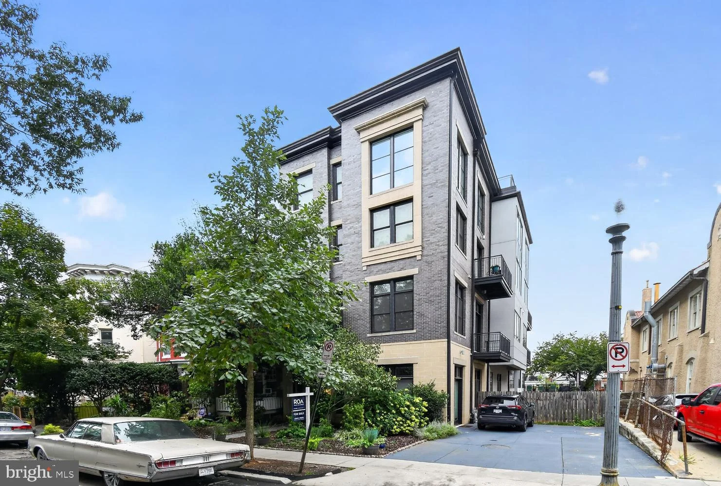 1767 Lanier Place NW Unit 4, Washington, DC 20009