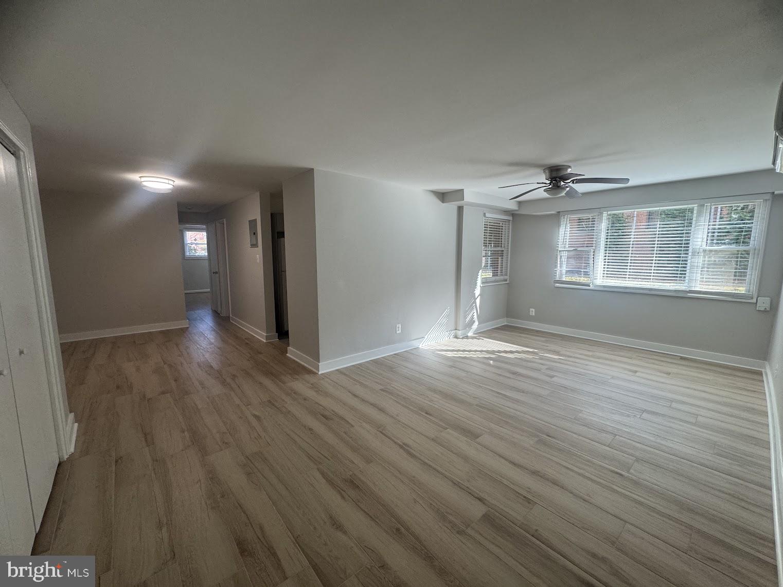 500 S COURTHOUSE ROAD 1