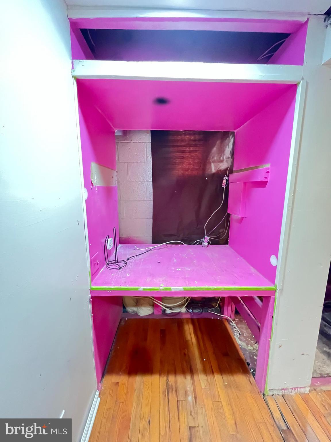 BEACON HEIGHTS - Residential