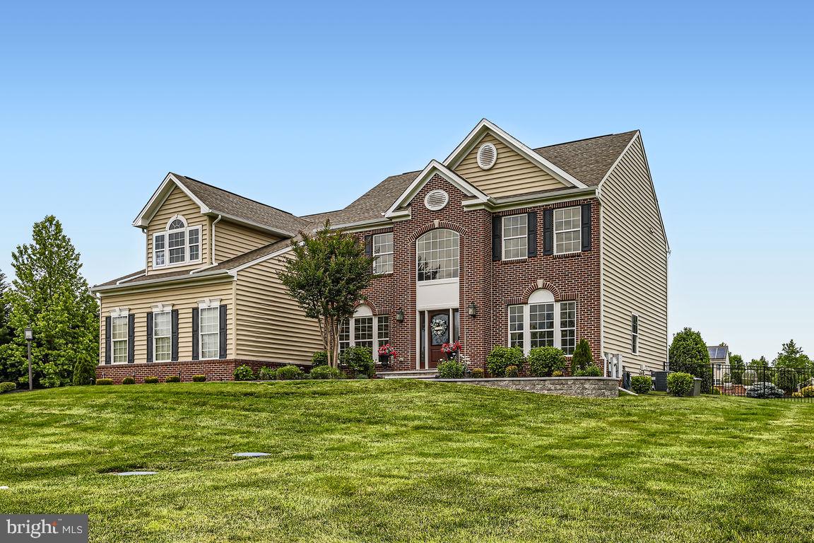 12015 HAMMONDS GLEN CIRCLE