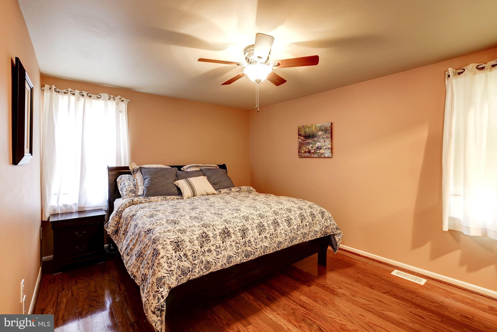 HOLMES RUN WOODS WEST - Residential