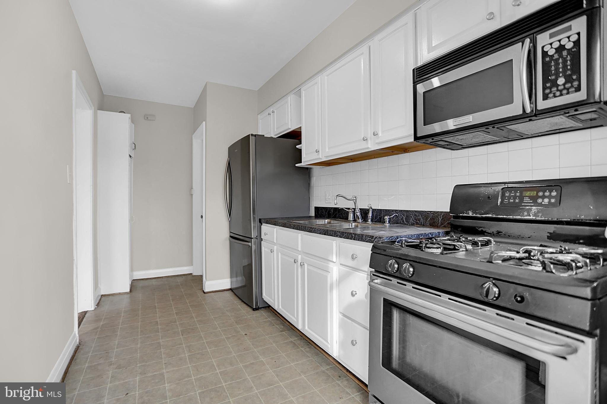 EDNOR GARDENS - LAKESIDE - Residential