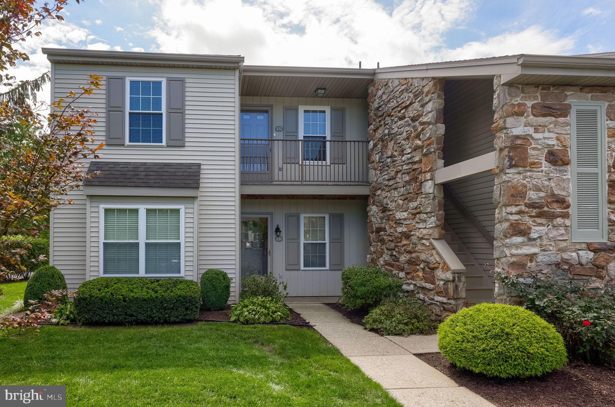 232 GREENVIEW DRIVE