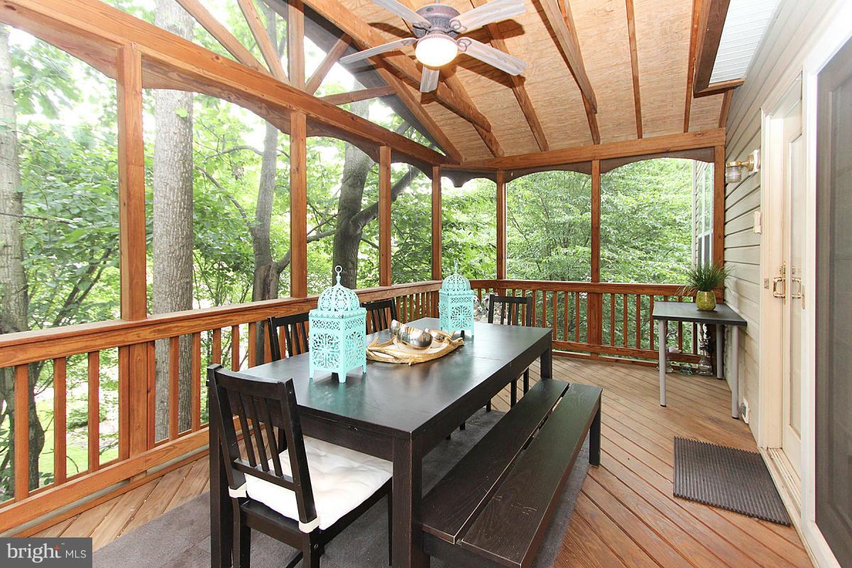 POTOMAC LAKES - Residential