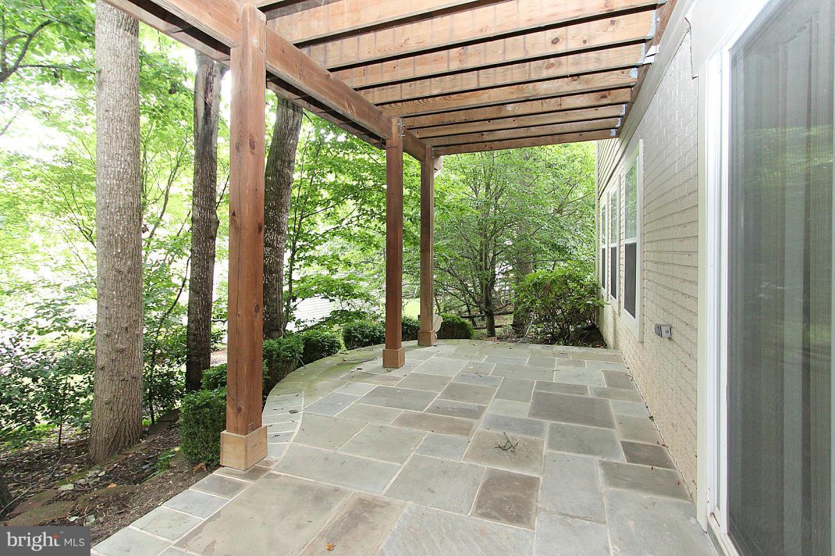 POTOMAC LAKES - Residential