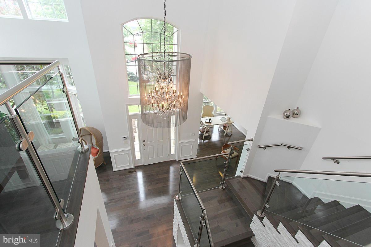 POTOMAC LAKES - Residential