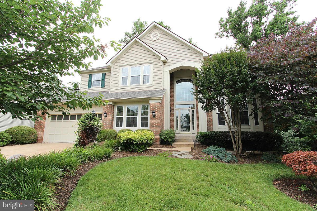 POTOMAC LAKES - Residential