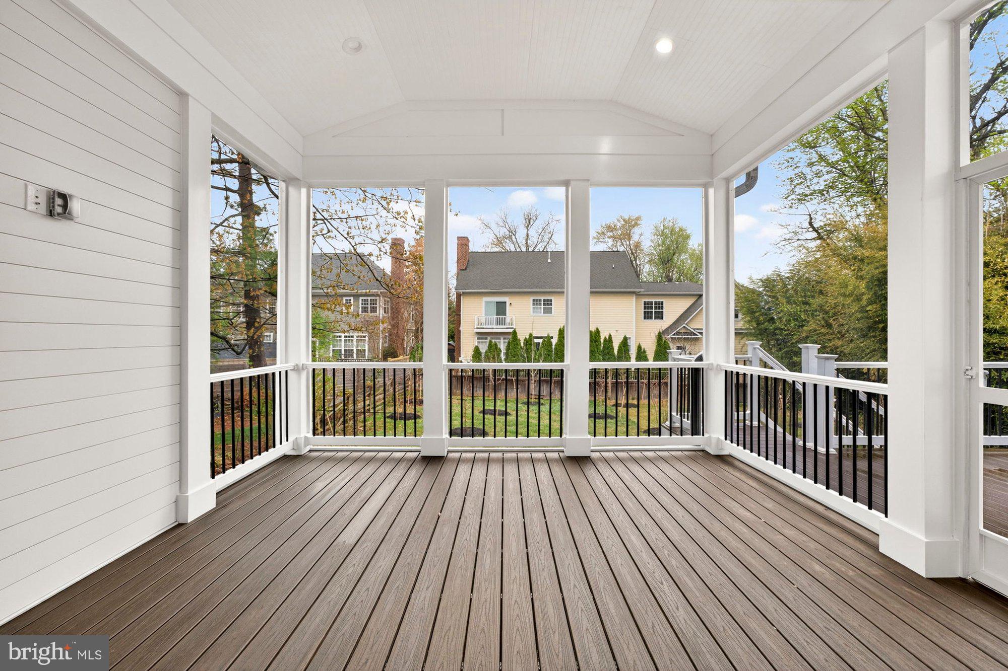 CASEMONT - Residential