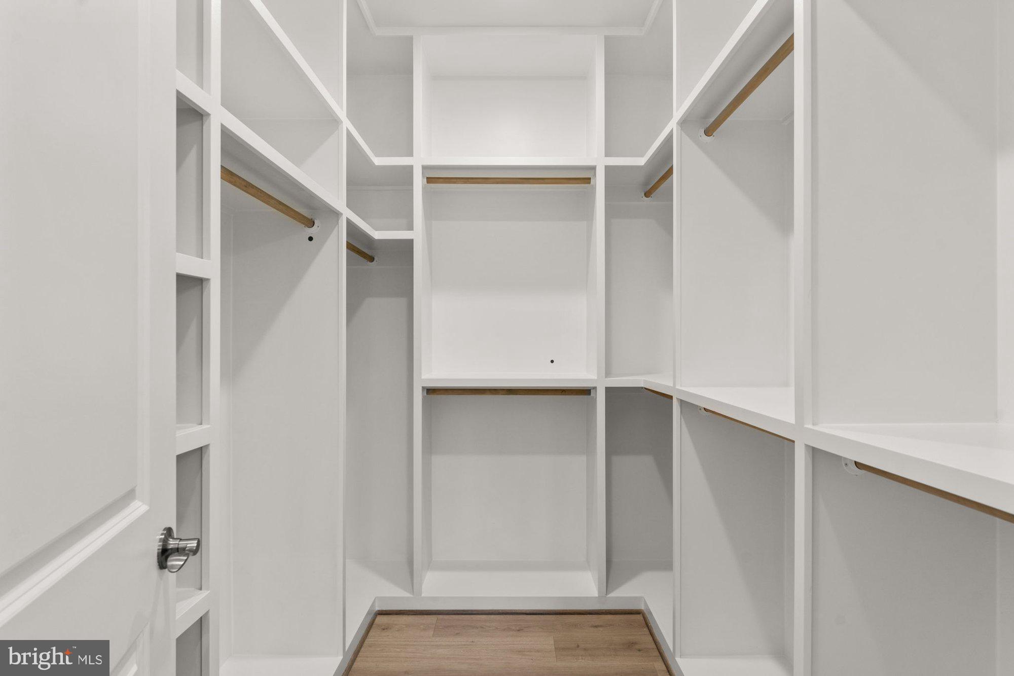 CASEMONT - Residential