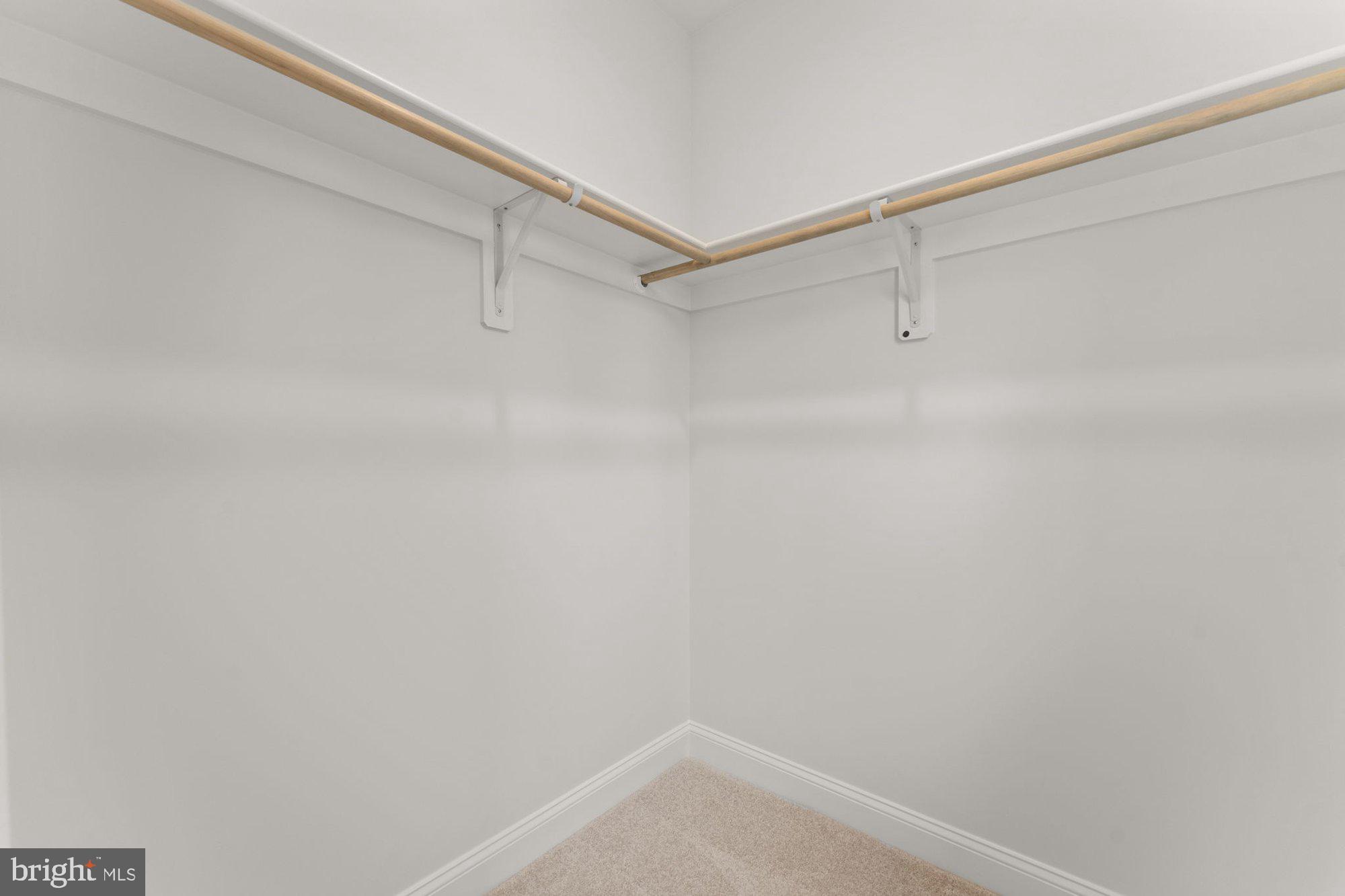 CASEMONT - Residential