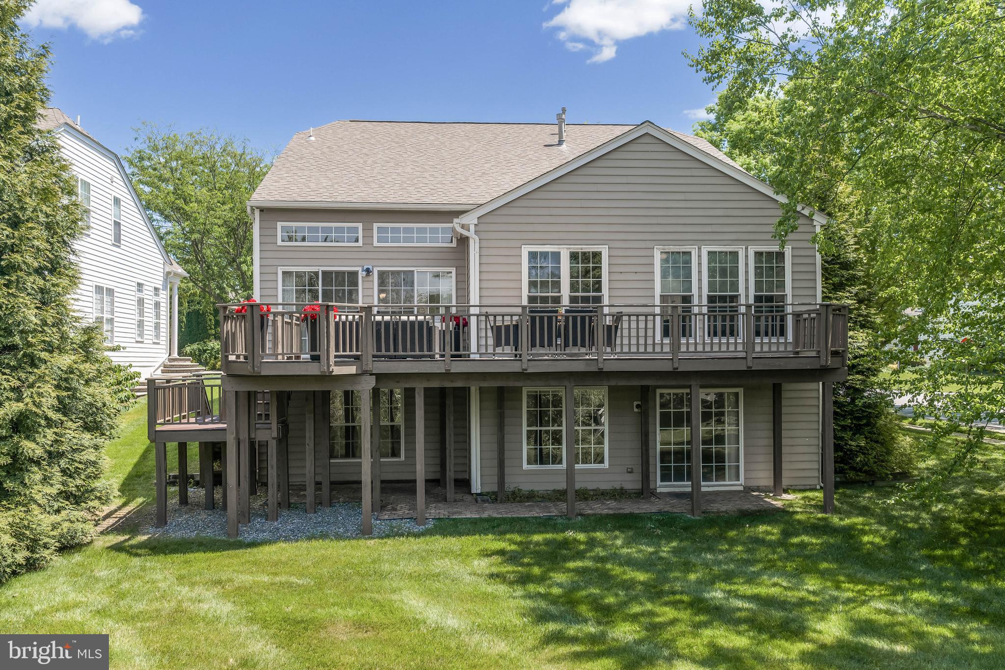 TRADITIONS AT LONG - Residential