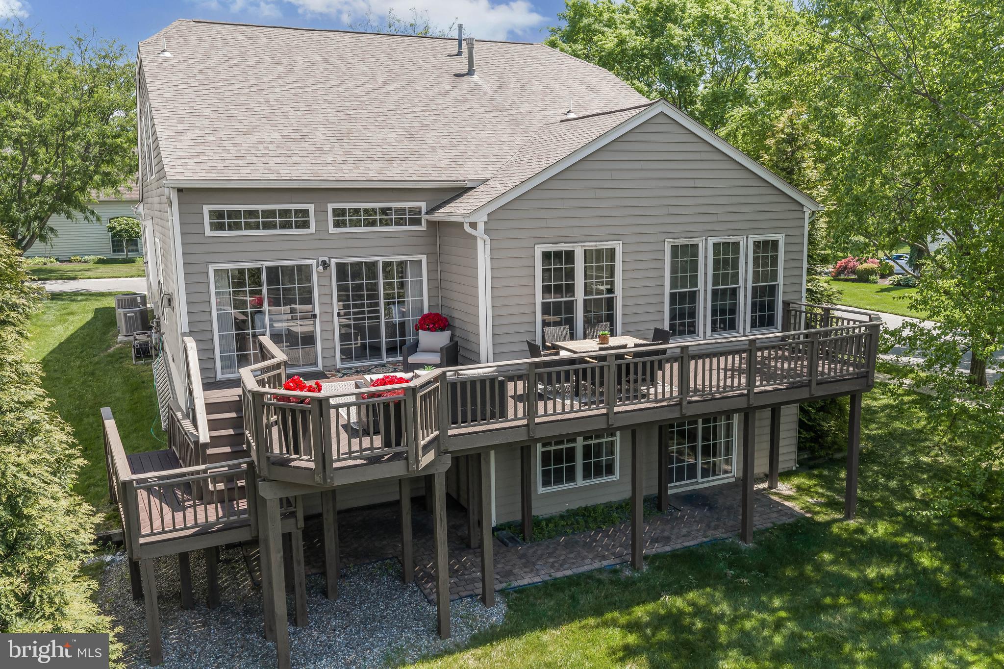 TRADITIONS AT LONG - Residential