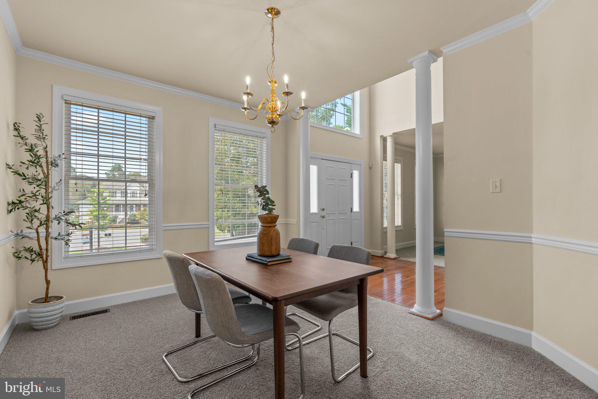 EMA'S MANOR - Residential