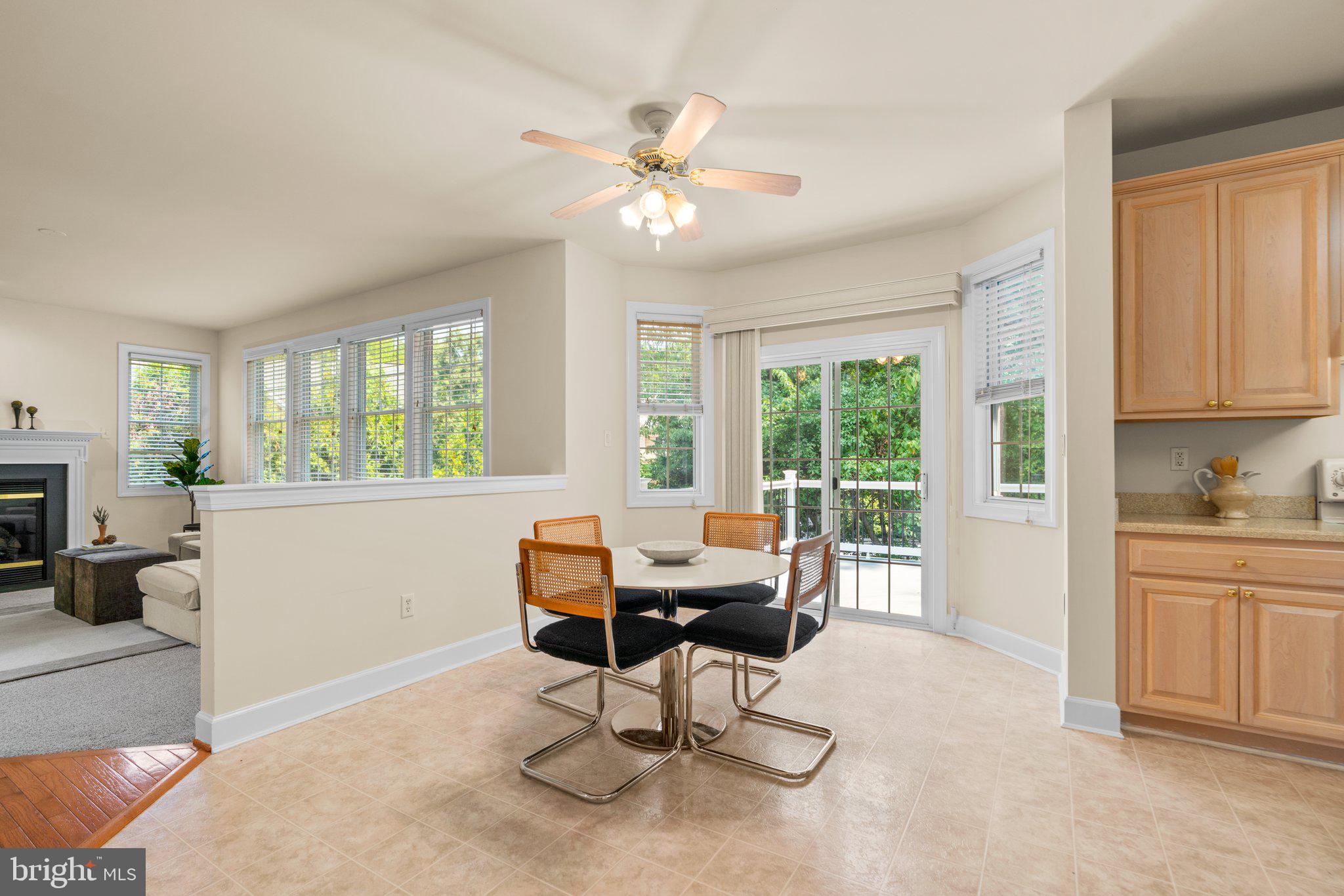 EMA'S MANOR - Residential