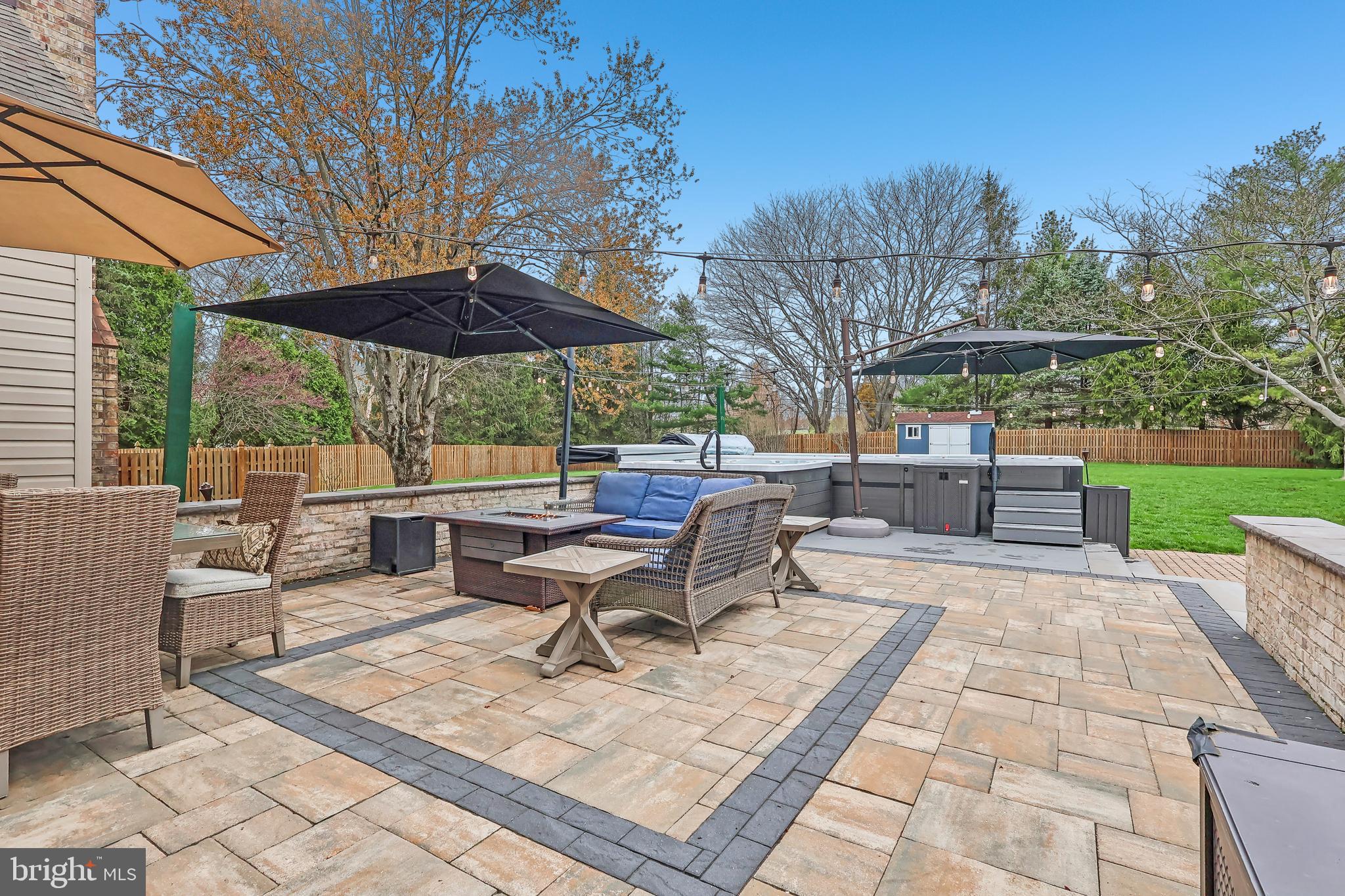 BROOKFIELD AT FARM - Residential