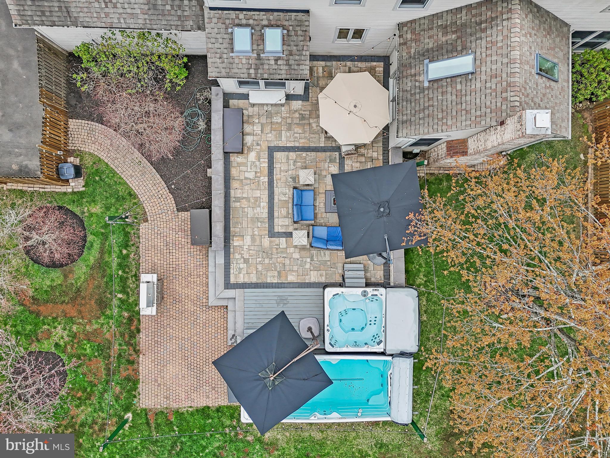 1513 BROOKFIELD ROAD