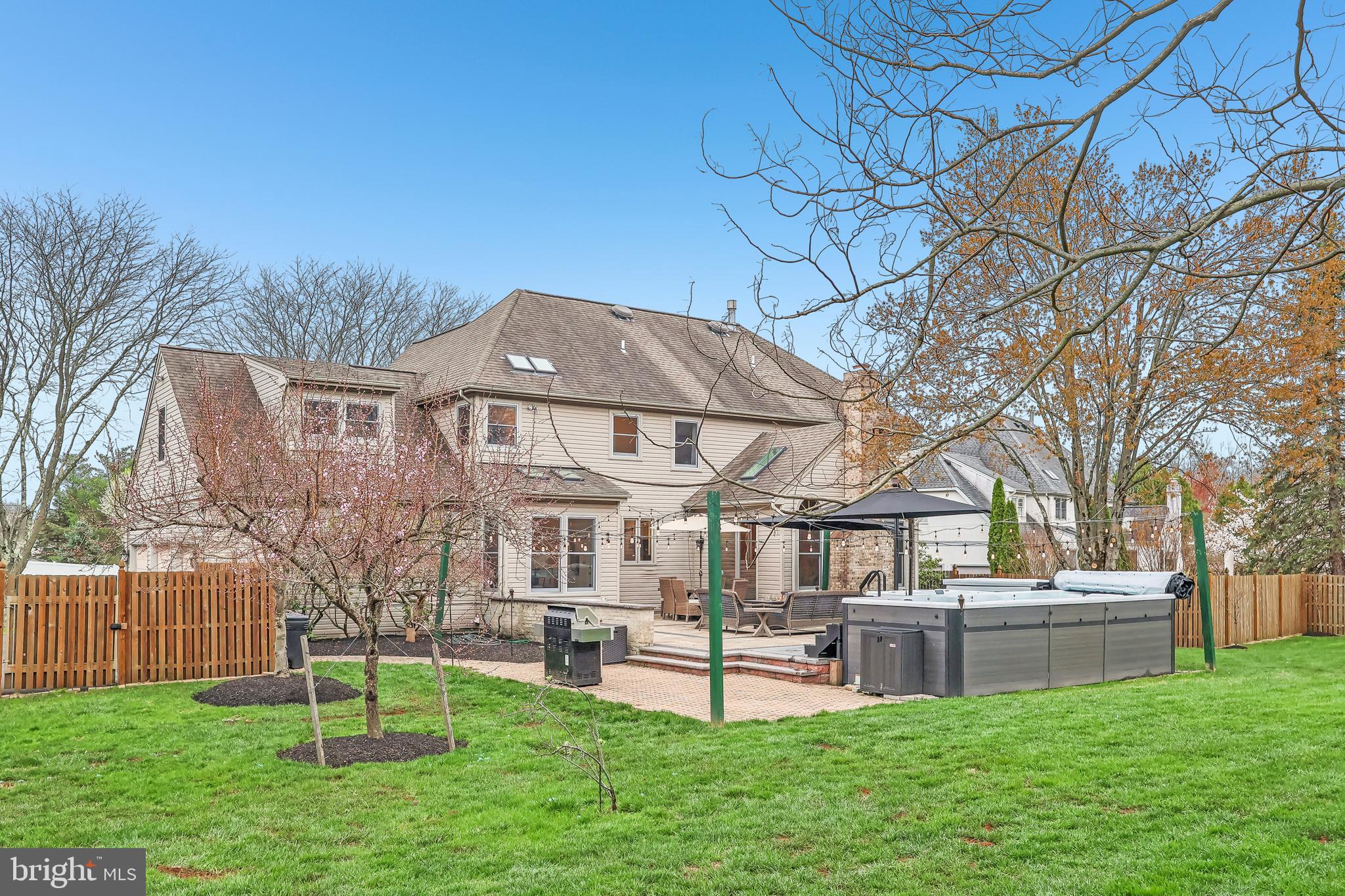 BROOKFIELD AT FARM - Residential