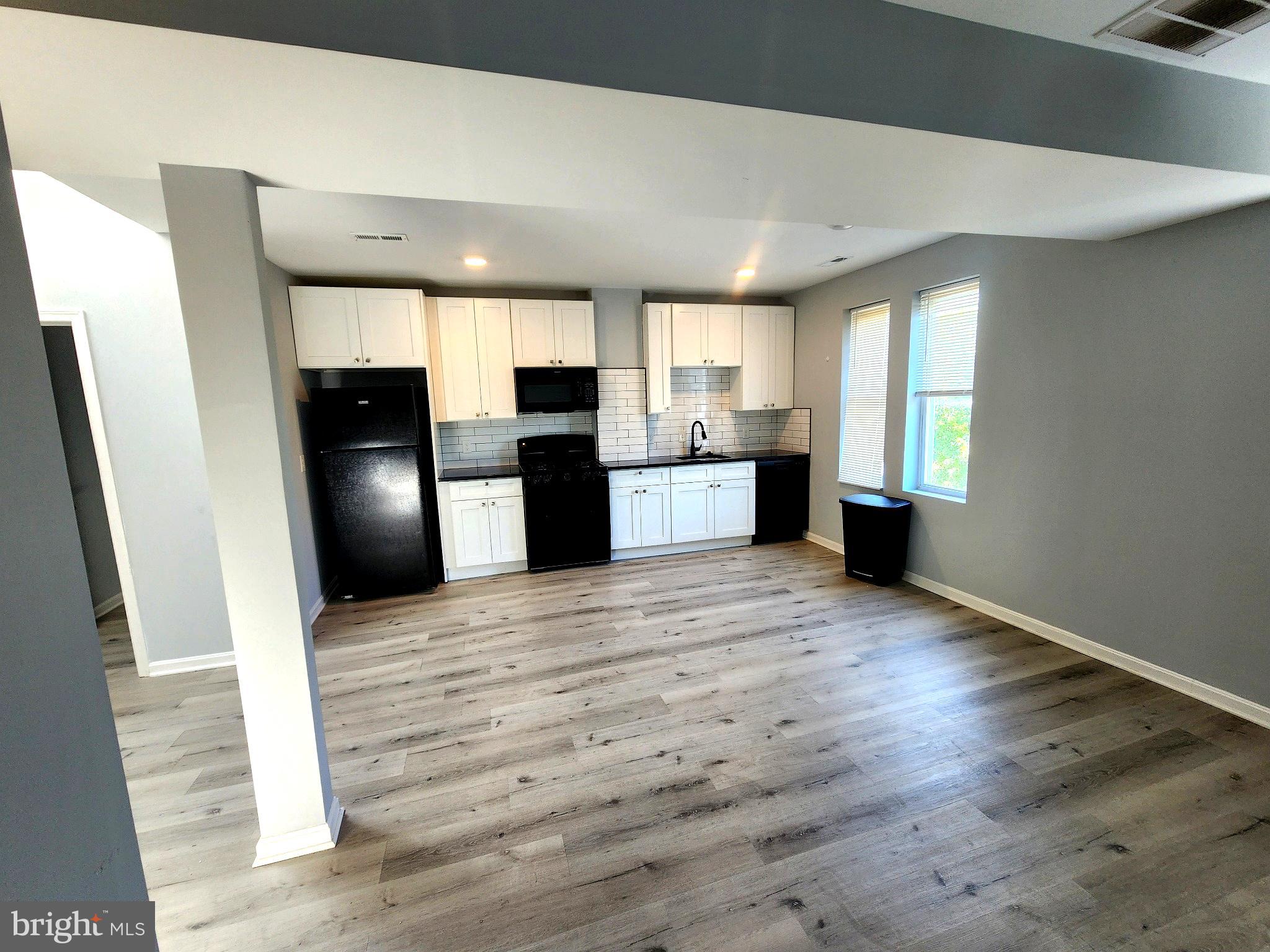 JOHNS HOPKINS - Residential Lease