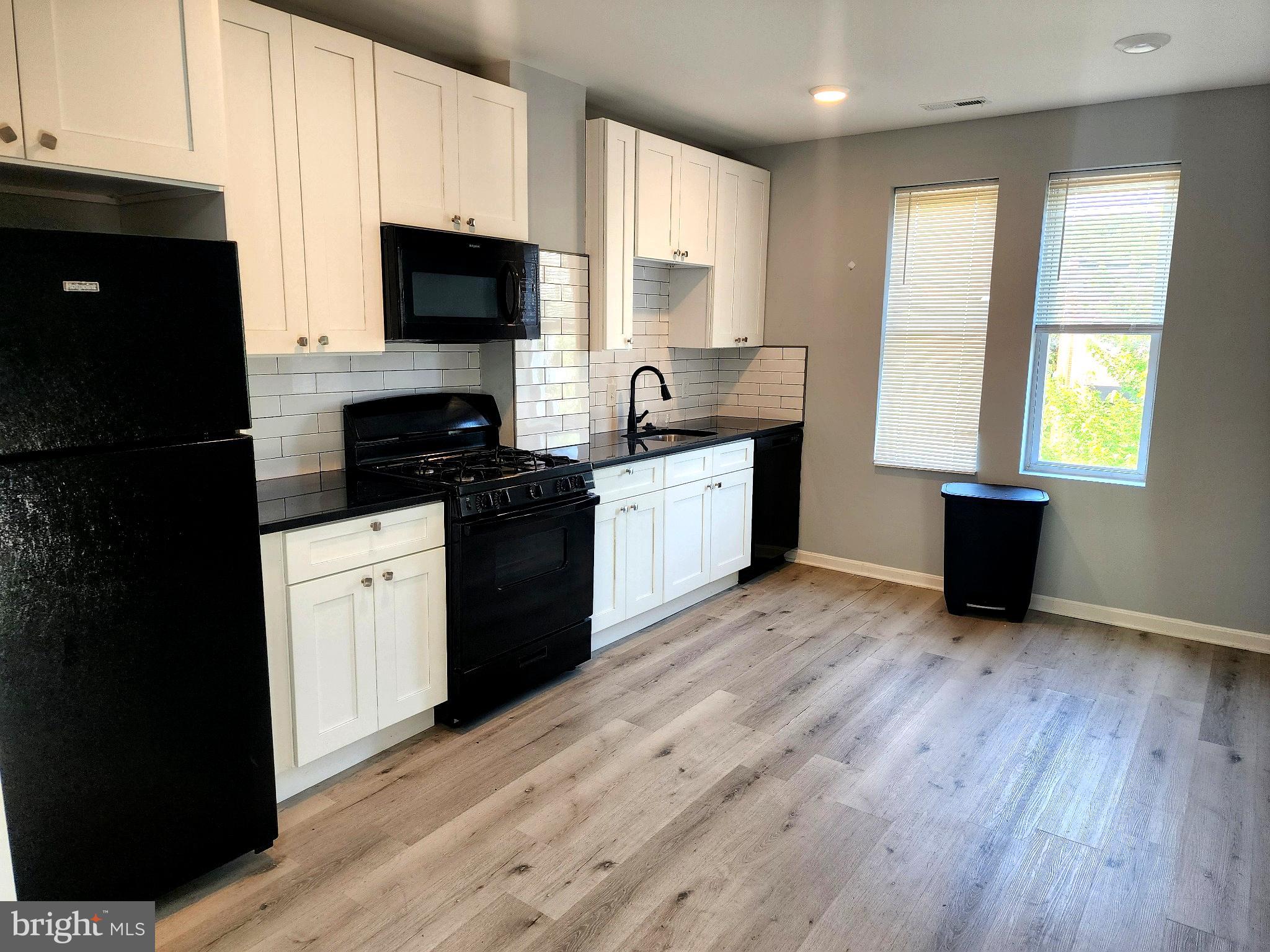 JOHNS HOPKINS - Residential Lease